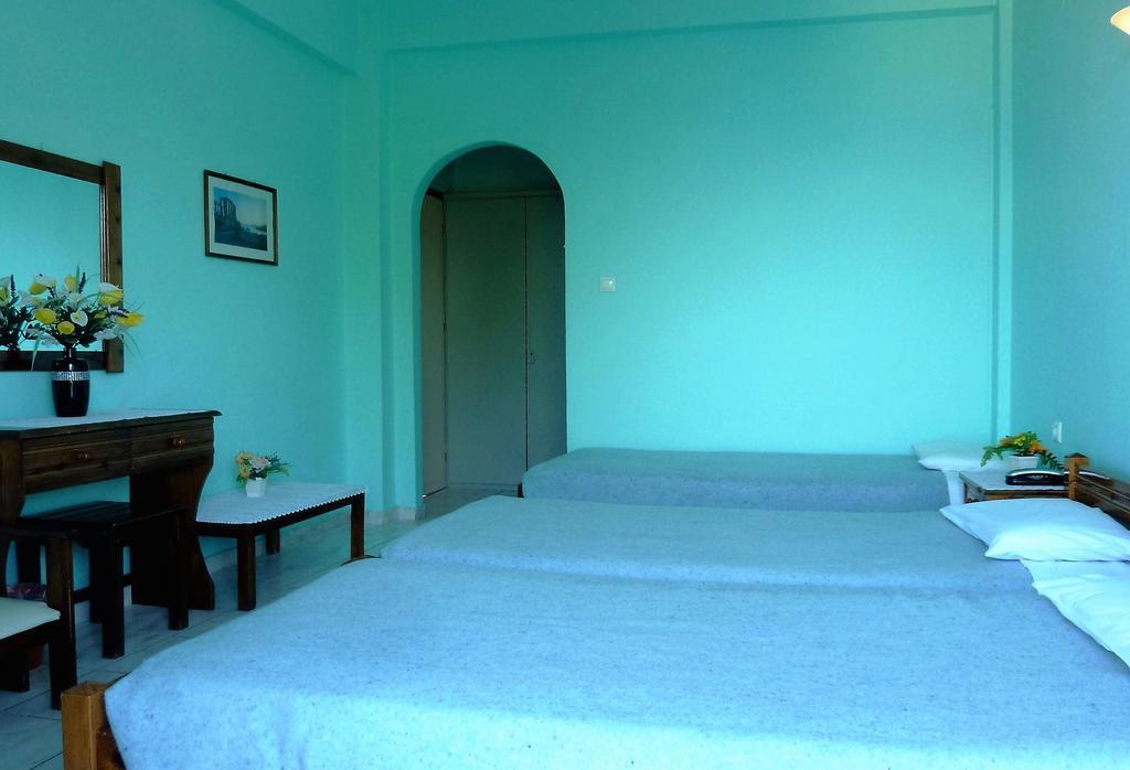 Ξενοδοχείο Hotel Perama 2*